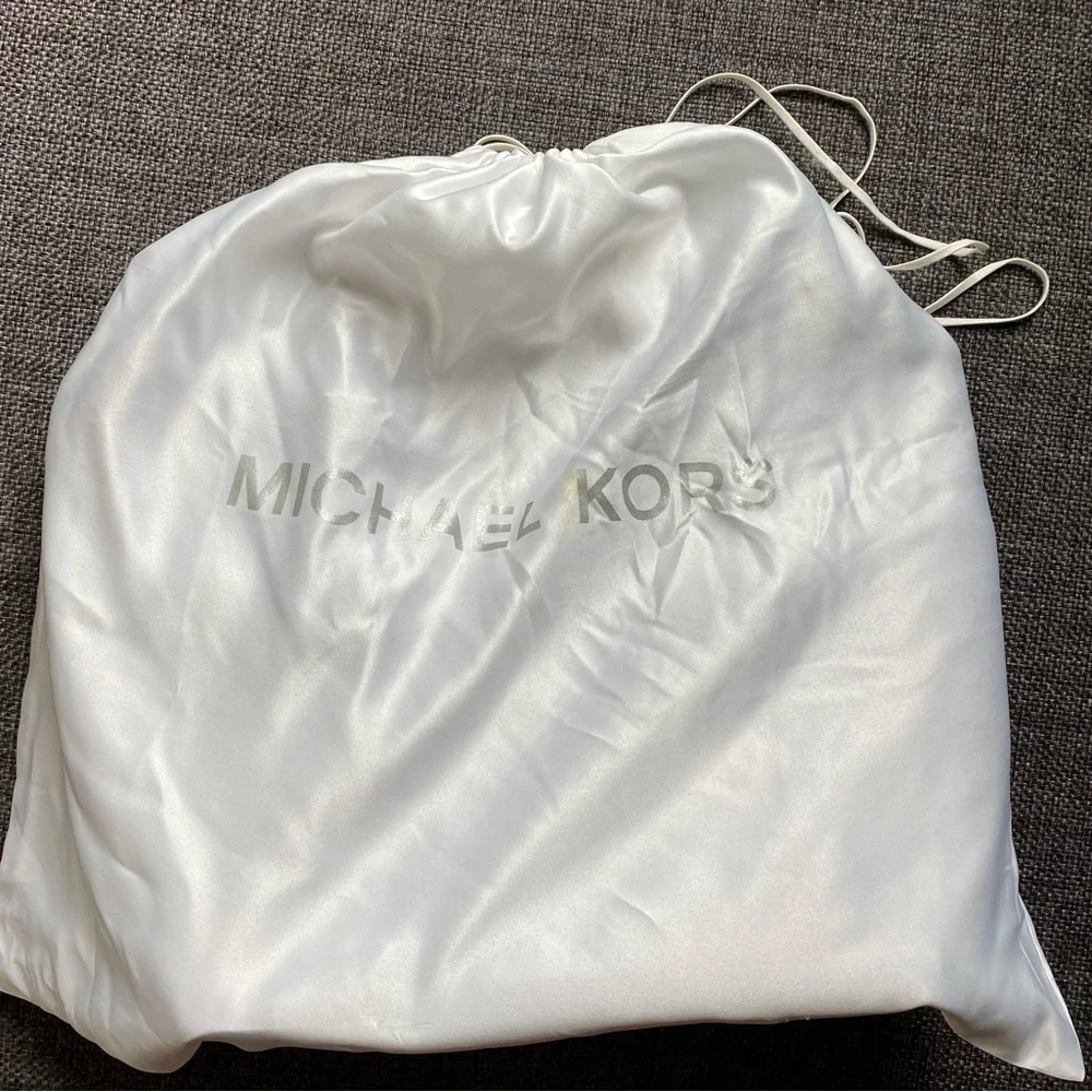 Michael Kors Jet Set Large Crossgrain Leather Top-Zip Tote Bag Purse & Dust Bag